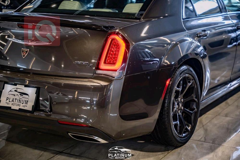 Chrysler 300